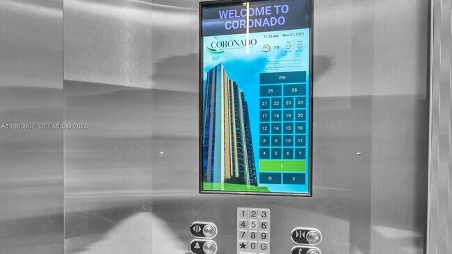 Foto del edificio - 20301 W Country Club Dr