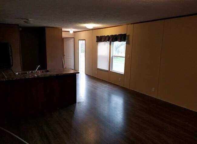 Building Photo - 2934 S 300 W