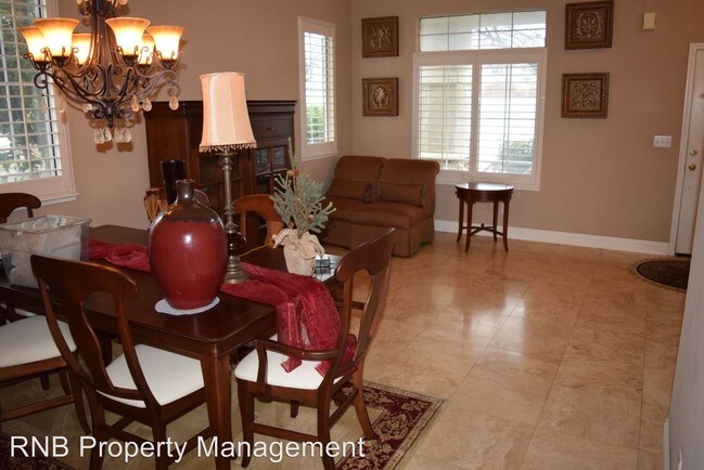 Foto del edificio - 4 br, 2 bath House - 1600 Poppy Circle