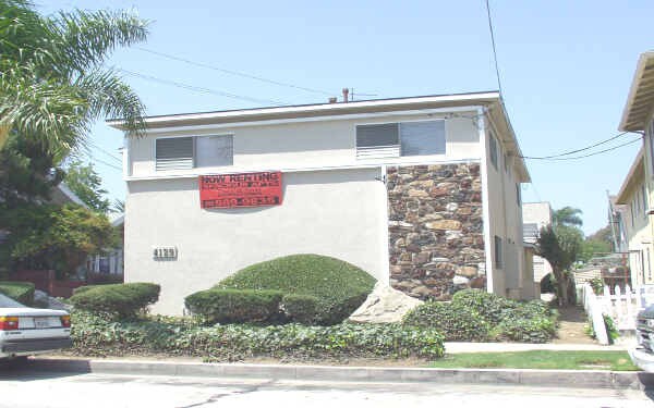 Building Photo - 4129 E 3rd St