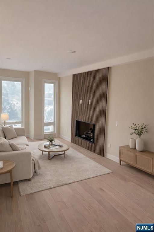 Foto del edificio - 45 Lincoln Ave