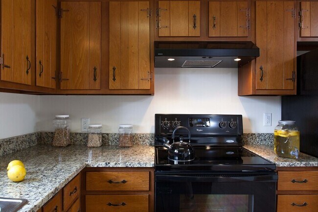 Foto del edificio - 486 Tracey Ln