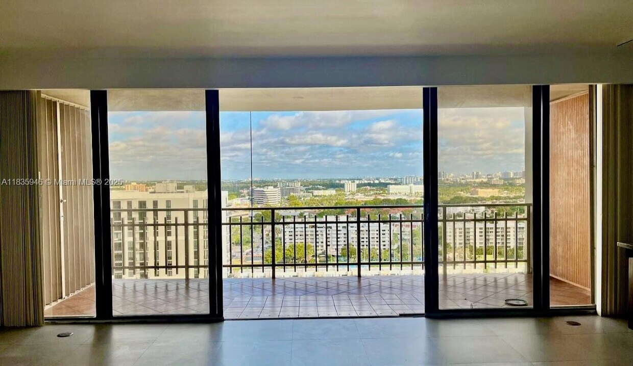 Primary Photo - 11113 Biscayne Blvd