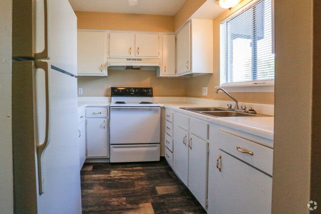 Interior Photo - Carriage House Apartments