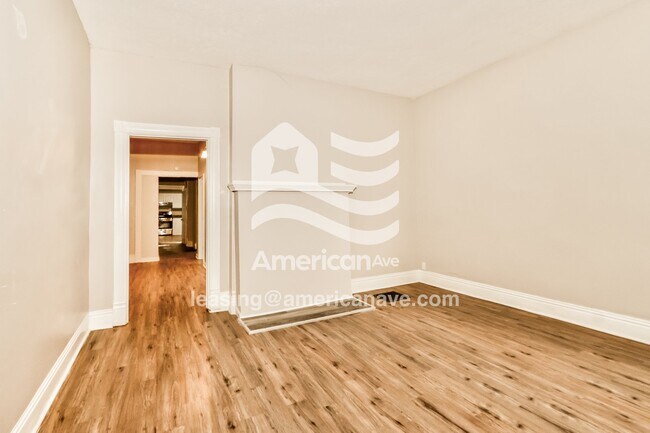 Building Photo - 803 S 33rd St