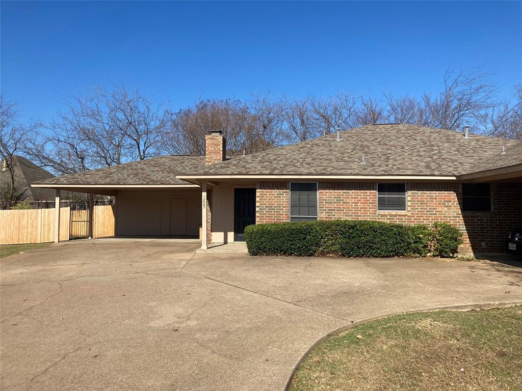 Primary Photo - 1225 Fairhaven Dr