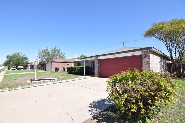 Building Photo - 4403 Waterproof Dr