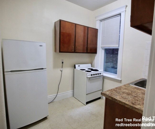 Photo - 27 Park Dr Apartment