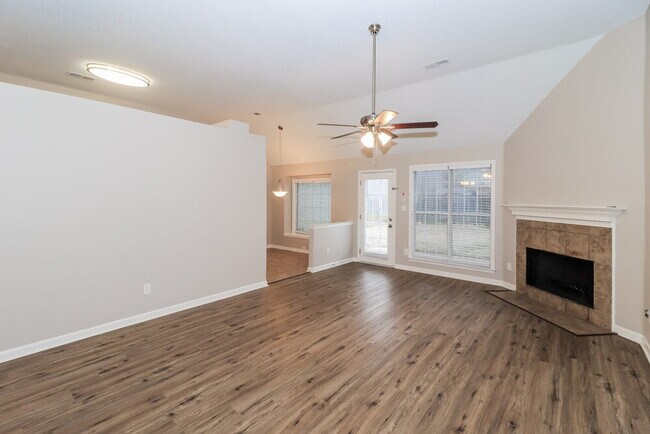 Building Photo - 1531 Carlton Ridge Dr