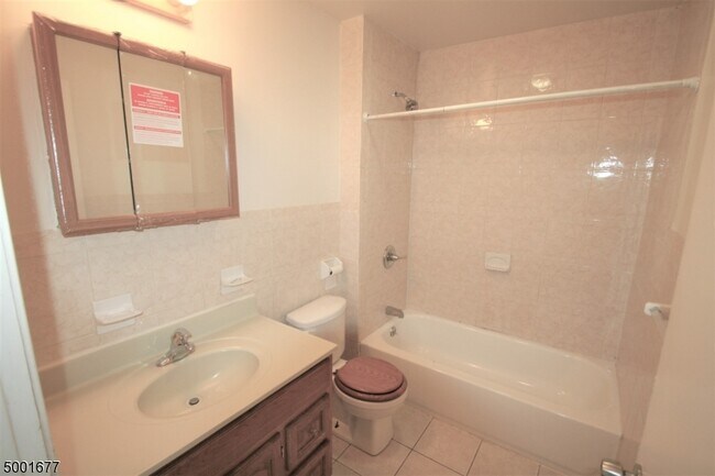 Foto del edificio - 85 Mission St