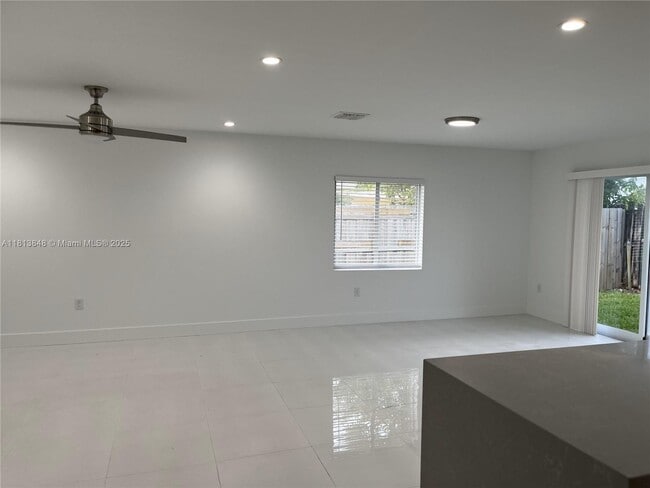 Building Photo - 29905 SW 149th Ct