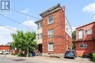 Building Photo - 1071 Gladstone Ave