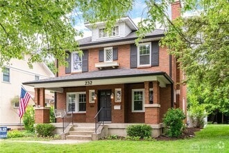 Building Photo - 232 Telford Ave