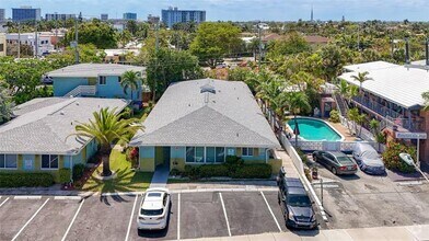 Building Photo - 4421 Poinciana St