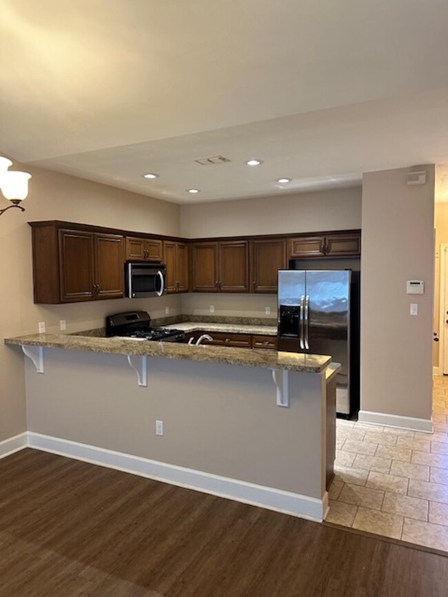 Building Photo - 1013 Chase Creek Cir