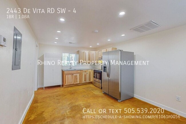 Foto del edificio - 2443 De Vita Rd SW