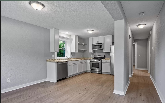 Unit 2 Kitchen - 88 King St W