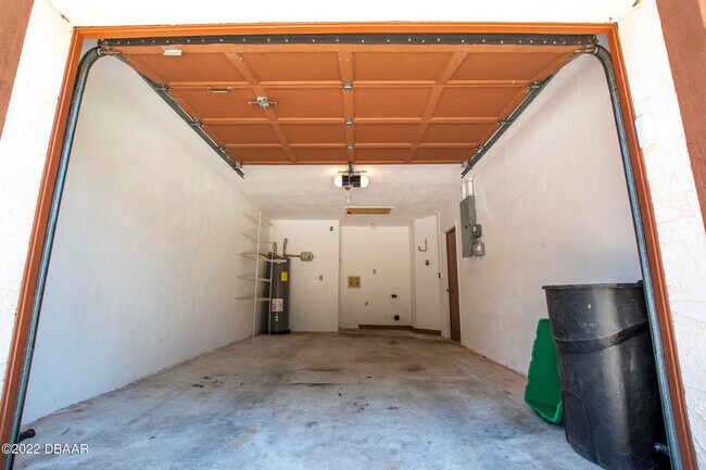 Building Photo - 853 Stonybrook Cir