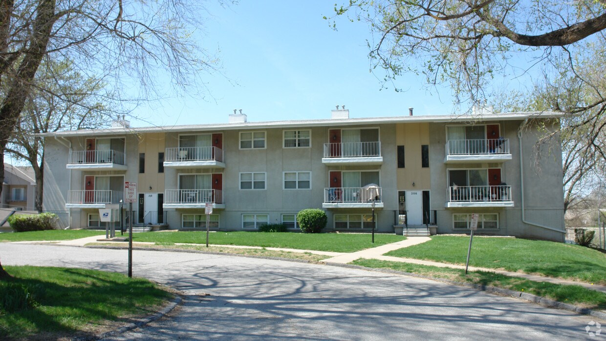 Avery Heights Apartments Apartments in Bellevue, NE