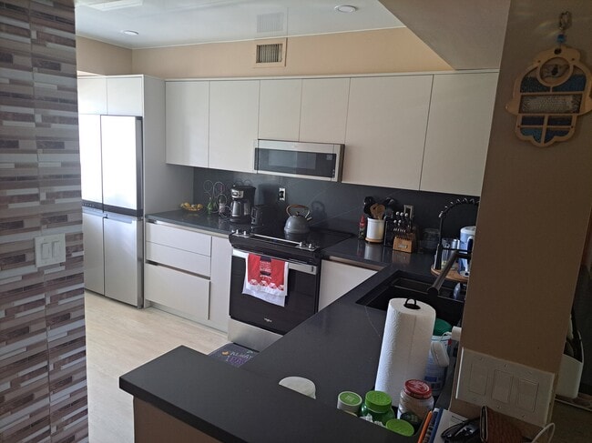 Foto del edificio - 1077 SE 6th Ave