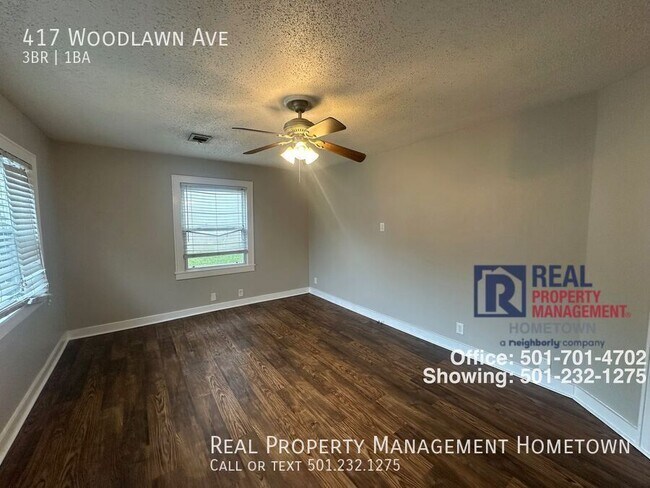 Foto del edificio - 417 Woodlawn Ave