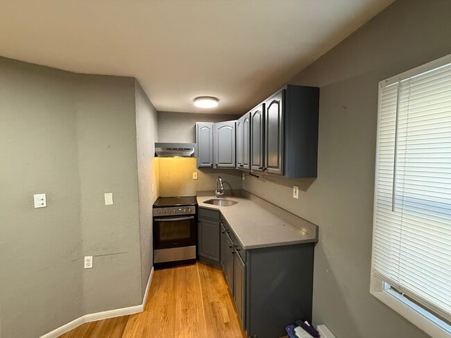 Foto del edificio - 181 Bowen St