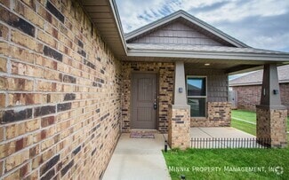 Building Photo - 14211 Vernon Ave
