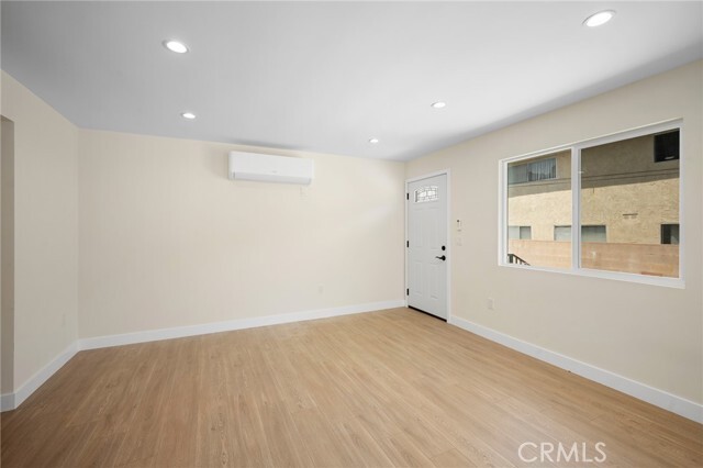 Foto del edificio - 1007 W Angeleno Ave