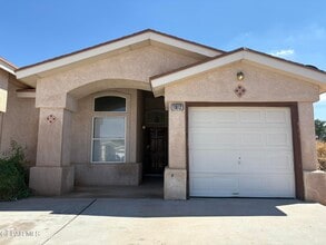 Building Photo - 11812 Kings Arms Ct