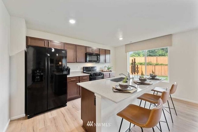 Foto del edificio - 1022 91st Ave SE