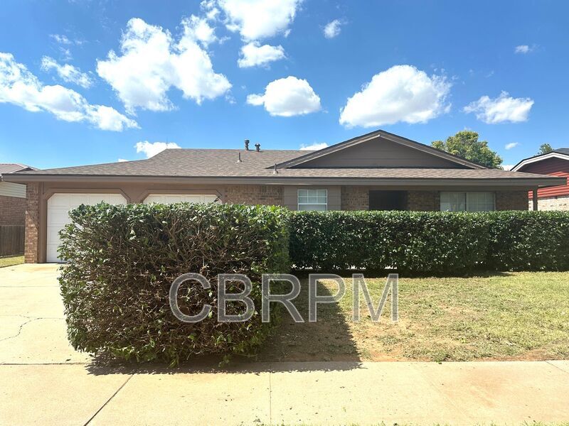 Primary Photo - 2210 88th St