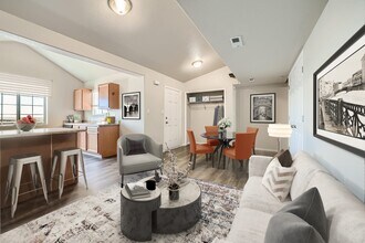 2195 Alamosa Dr, Pueblo, CO 81001