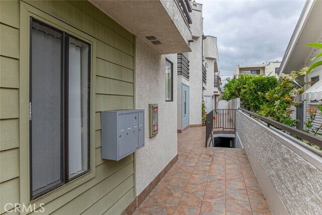 Foto del edificio - 1327 Barrington Way