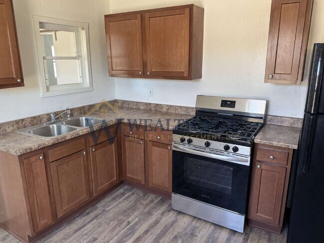 Foto del edificio - Freshly Remodeled 2 Bedroom 1 Bath Home for Rent 19 W Michigan Dr Unit A,Tucson, AZ 85714 $950 / ...