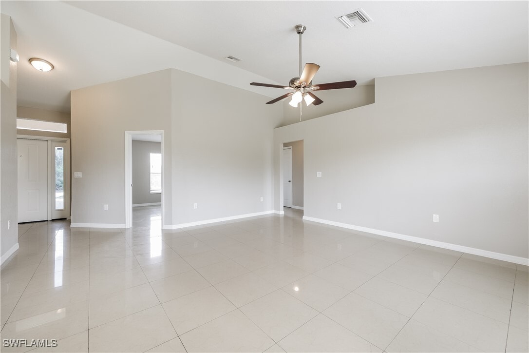 Primary Photo - 404 Willowbrook Dr