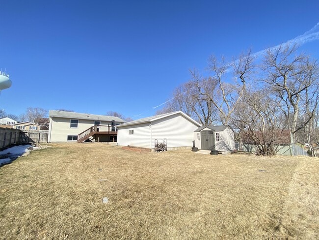 Building Photo - 3748 9th Ave SW