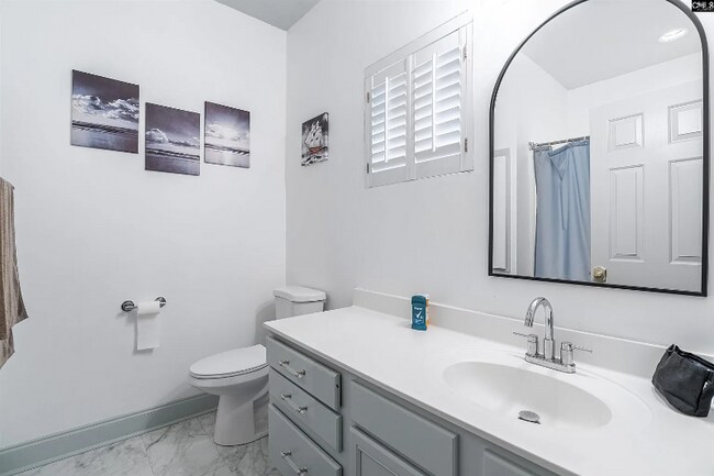 Foto del edificio - 324 Long Pointe Ln