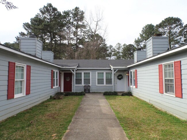 Building Photo - 107 Wynnwood Dr