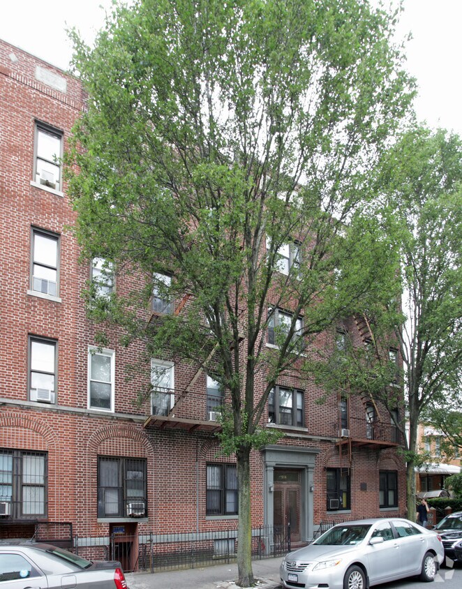 Primary Photo - Cortelyou Apts