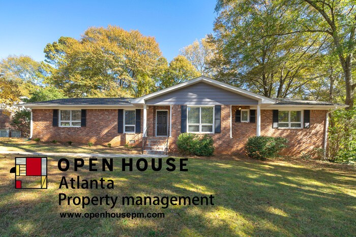 Primary Photo - 370 Jade Cove Dr, Roswell