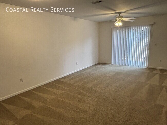 Building Photo - 1807 Treeline Ct
