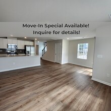 Building Photo - 722 Peyden Ln