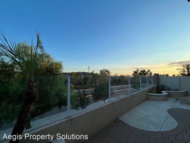 Foto del edificio - 4 br, 2.5 bath House - 8314 E. Loftwood Ln.