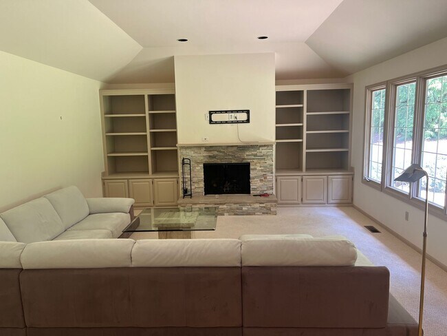 Foto del edificio - 3bd/2.5ba Bellevue Home