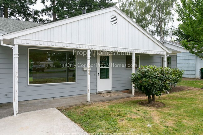 Building Photo - Beautiful Beaverton Ranch Style Three Bedr...