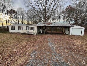 Building Photo - 360 Old Concord Church Rd