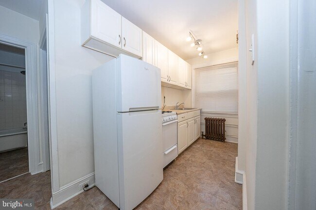 Foto del edificio - 105 S Wayne Ave