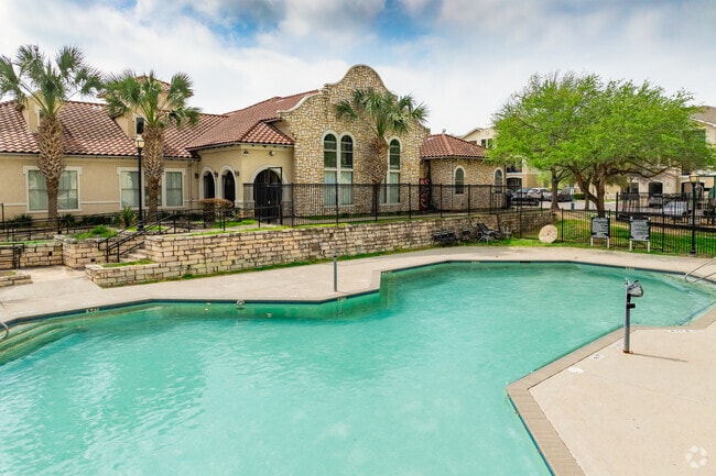 Pool - Mia Highland Park