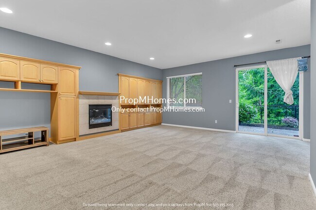 Foto del edificio - Wonderful Three Bedroom Home In West Linn!...