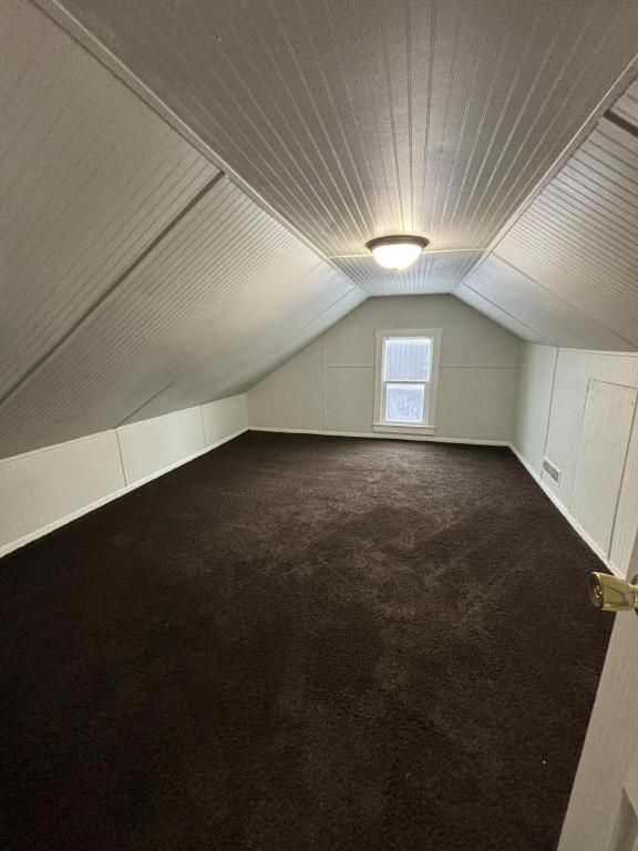 Foto del edificio - 115 N Walnut St